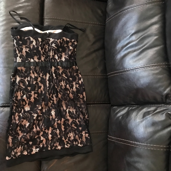 Dress - Picture 3 of 3